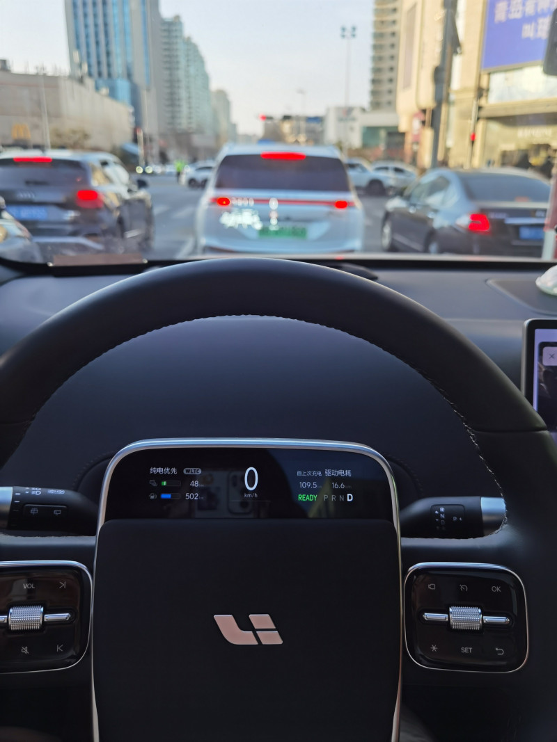 DB真人旗舰ONE口碑_DB真人旗舰汽车